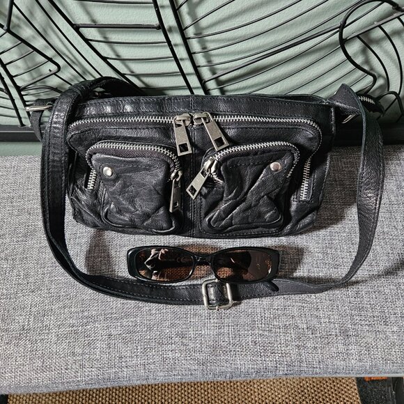 Núnoo | Stine Washed Black Leather Crossbody Bag - Picture 2 of 14